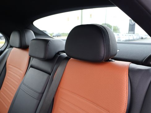 Used 2023 Mercedes-Benz C 300 Sedan image 18