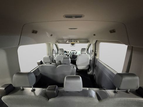 Used 2016 Ford Transit 150 XL RWD image 36