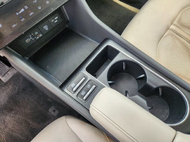 Used 2025 Hyundai Sonata SEL FWD image 19