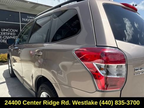 Used 2014 Subaru Forester 2.5i Premium w/ All-Weather Package AWD/4WD image 10