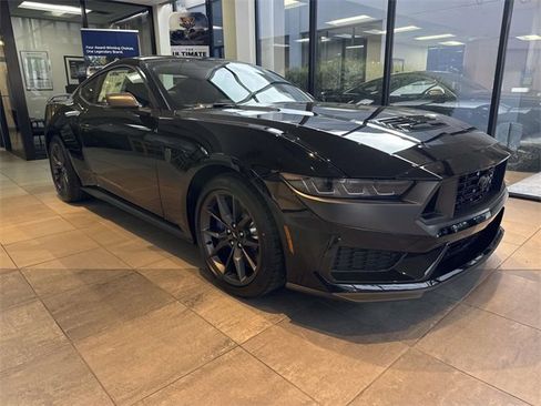 New 2026 Ford Mustang Dark Horse image 3