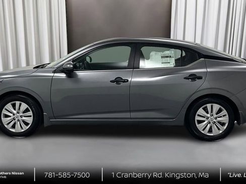 Used 2024 Nissan Sentra S image 8