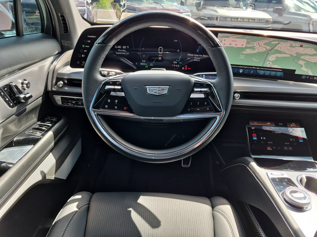 Used 2026 Cadillac Vistiq Sport AWD/4WD image 29