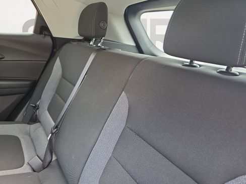 Used 2023 Chevrolet TrailBlazer LT FWD image 21