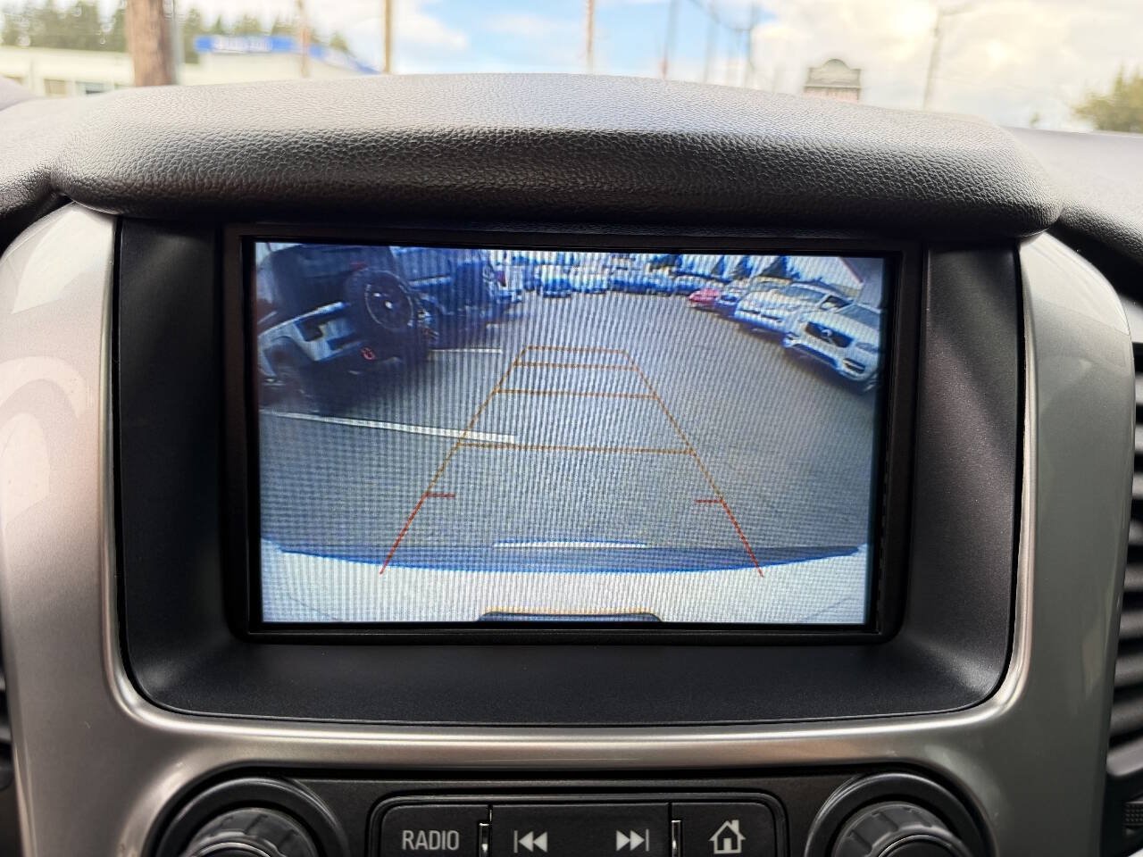Used 2018 Chevrolet Tahoe LT w/ Luxury Package AWD/4WD image 30