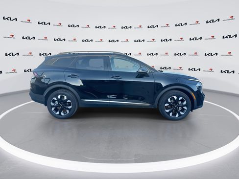 Certified 2023 Kia Sportage X-Line w/ X-Line Premium Package AWD/4WD image 9