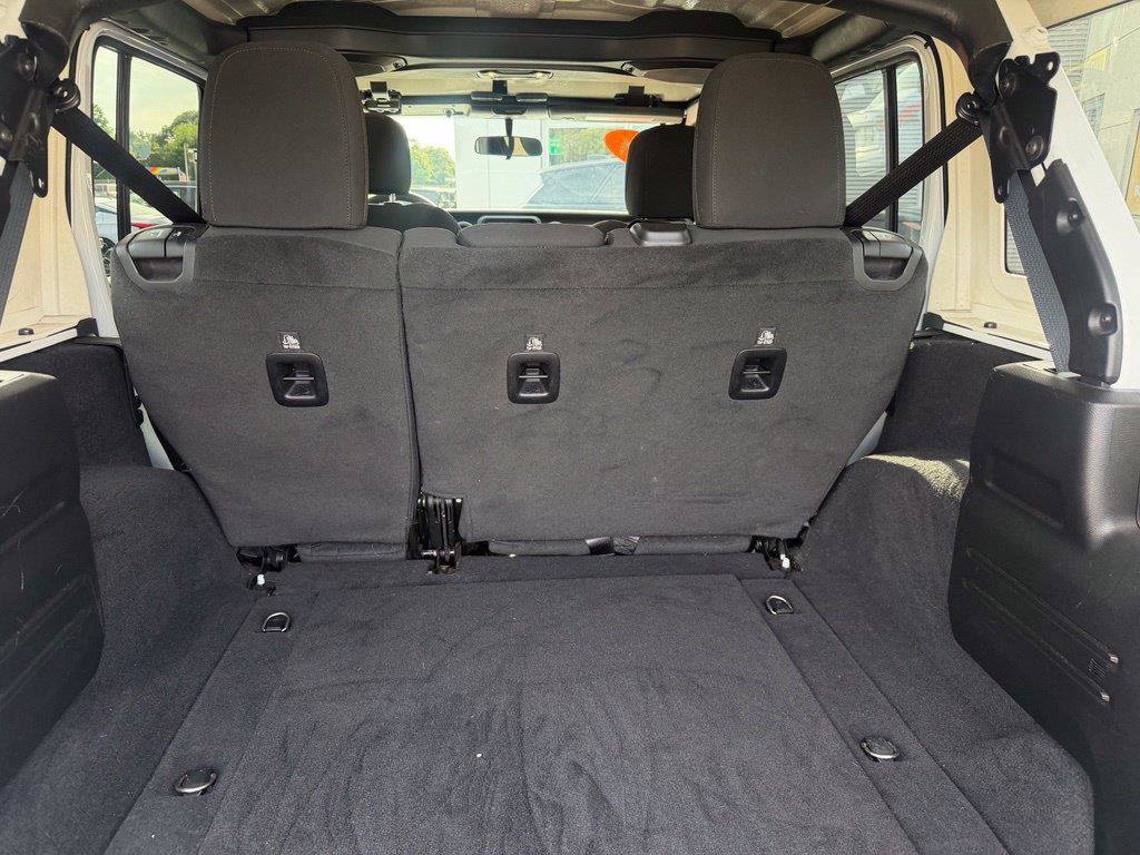 Certified 2021 Jeep Wrangler Unlimited Sport AWD/4WD image 18