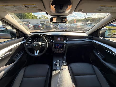 Used 2019 INFINITI QX50 Luxe w/ Cargo Package AWD/4WD image 15