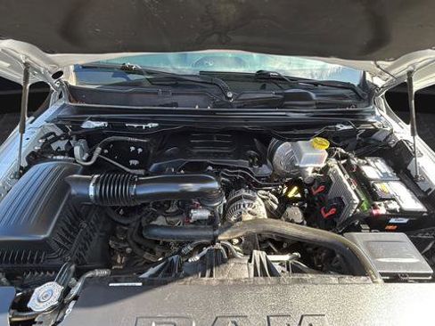 Used 2020 RAM 1500 Laramie AWD/4WD image 27