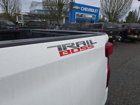Certified 2022 Chevrolet Silverado 1500 LT Trail Boss image 34