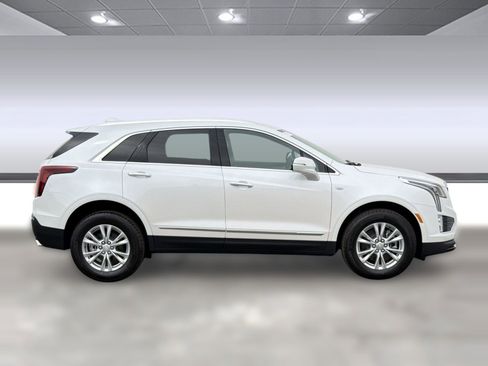 New 2026 Cadillac XT5 Luxury w/ LPO, Floor Liner Package AWD/4WD image 8