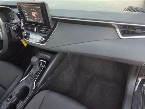 Used 2024 Toyota Corolla LE image 20