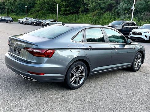Used 2019 Volkswagen Jetta R-Line FWD image 6