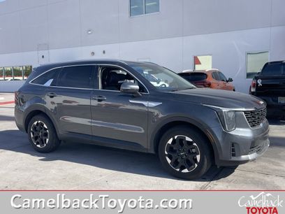 Used 2024 Kia Sorento S