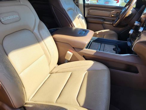 Used 2019 RAM 1500 Laramie Longhorn image 10