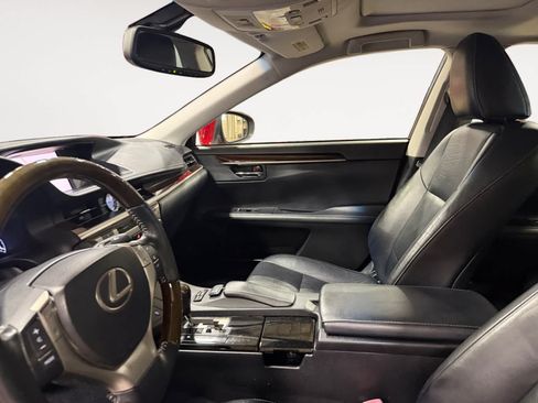 Used 2013 Lexus ES 350 w/ Luxury Pkg FWD image 10