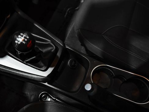 Used 2017 Ford Fiesta ST FWD image 26
