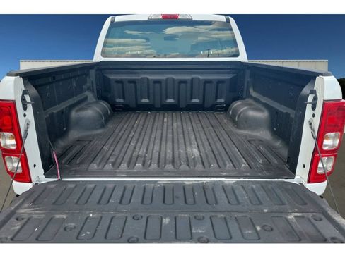 Used 2021 Ford Ranger XL w/ Equipment Group 101A High AWD/4WD image 9