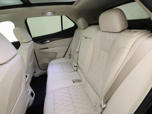 Used 2023 Buick Envision Avenir image 20