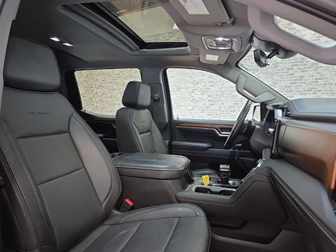 Used 2023 GMC Sierra 1500 Denali w/ Denali Reserve Package image 14