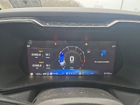 Used 2024 Chevrolet Colorado Z71 w/ LPO, Dark Essentials Package image 17