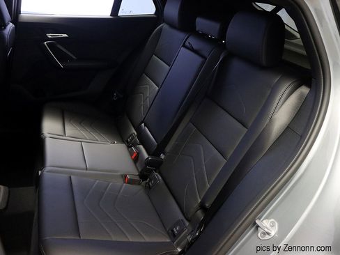 Certified 2025 BMW X2 xDrive28i image 12