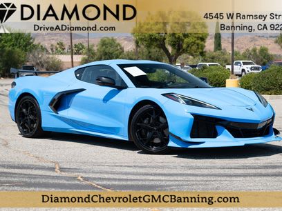 Used 2021 Chevrolet Corvette Stingray Premium Cpe w/ Z51 Performance Package
