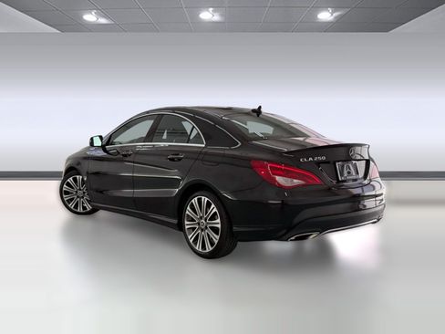 Used 2019 Mercedes-Benz CLA 250 image 3