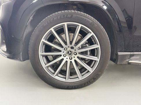 Used 2025 Mercedes-Benz GLS 450 4MATIC image 34