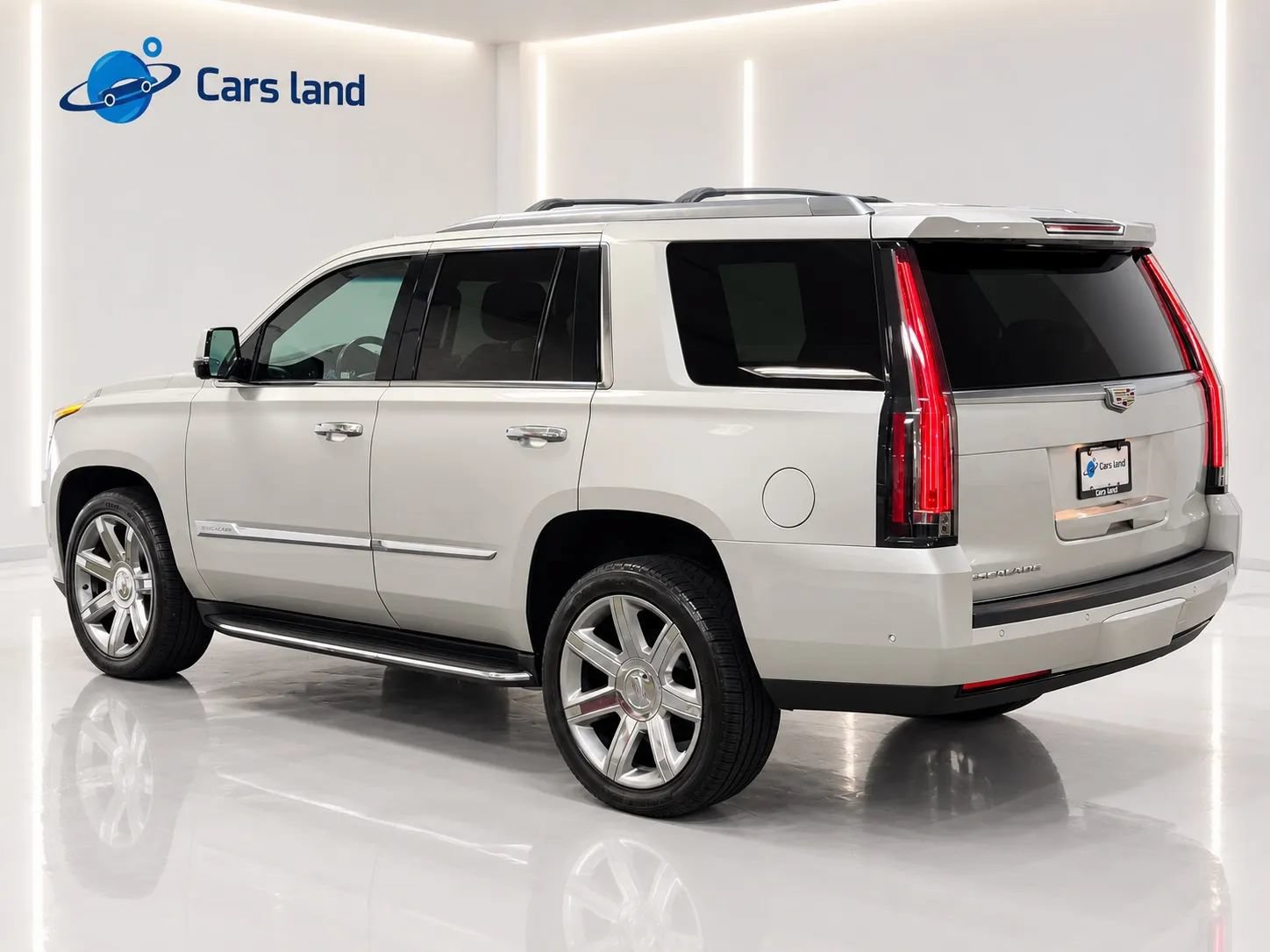 Used 2017 Cadillac Escalade Luxury AWD/4WD image 5