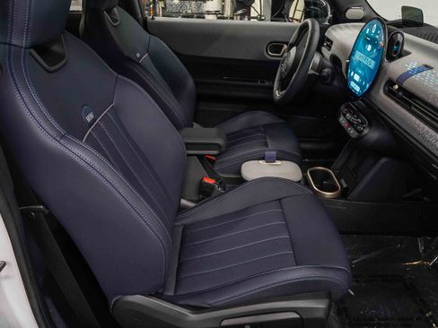 Used 2025 MINI Cooper S image 18