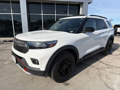 Used 2023 Ford Explorer Timberline w/ Timberline Technology Package image 3