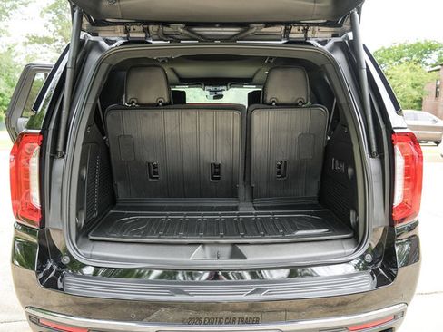 Used 2024 GMC Yukon Denali Ultimate w/ LPO, Floor Liner Package AWD/4WD image 71