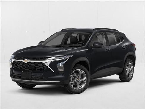 Used 2025 Chevrolet Trax RS FWD image 1