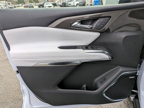 New 2026 Chevrolet Traverse High Country image 11