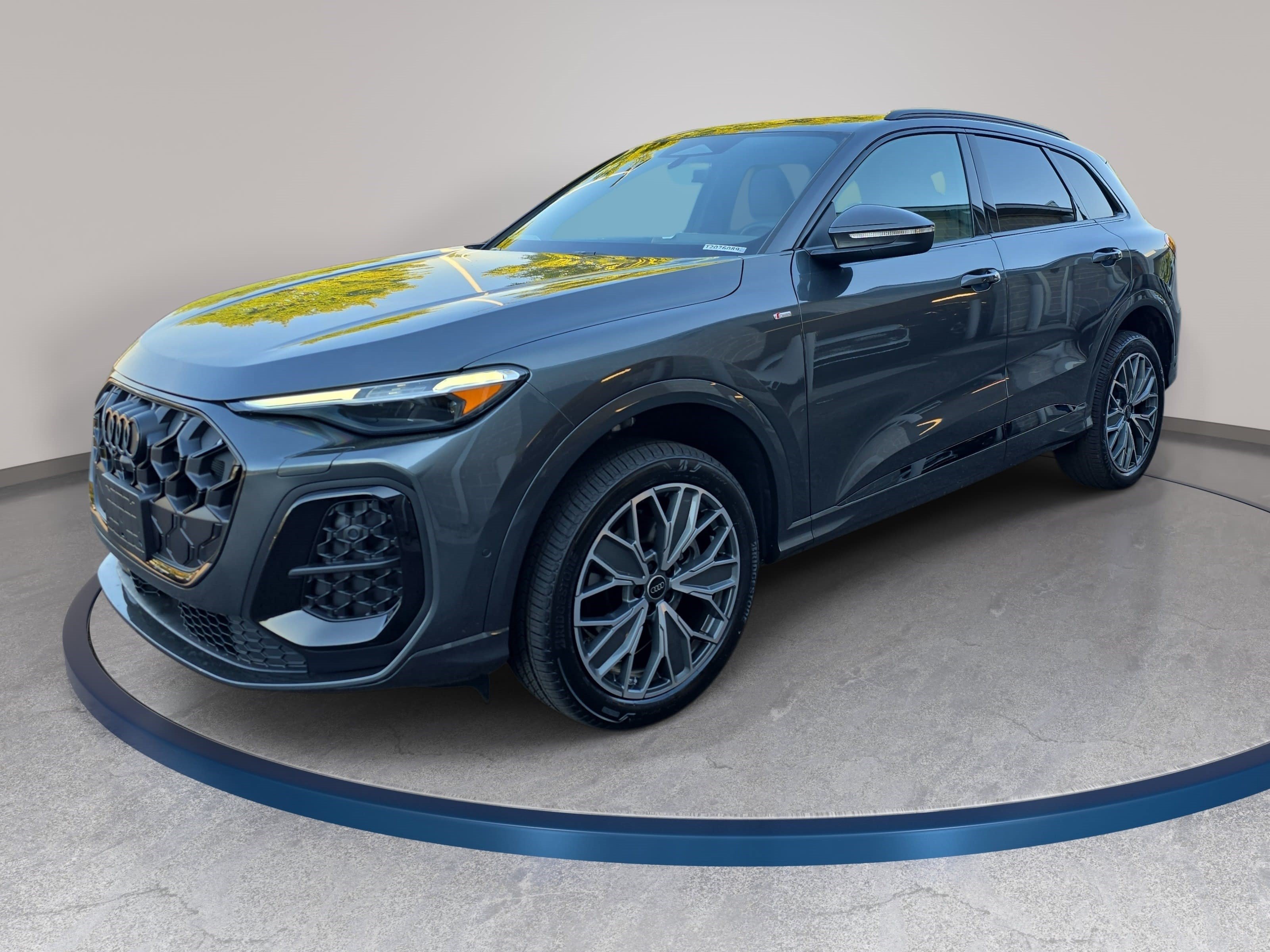 New 2026 Audi Q5 Premium Plus AWD/4WD image 1