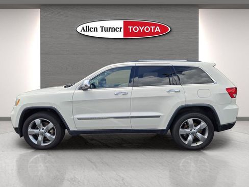 Used 2012 Jeep Grand Cherokee Overland AWD/4WD image 9