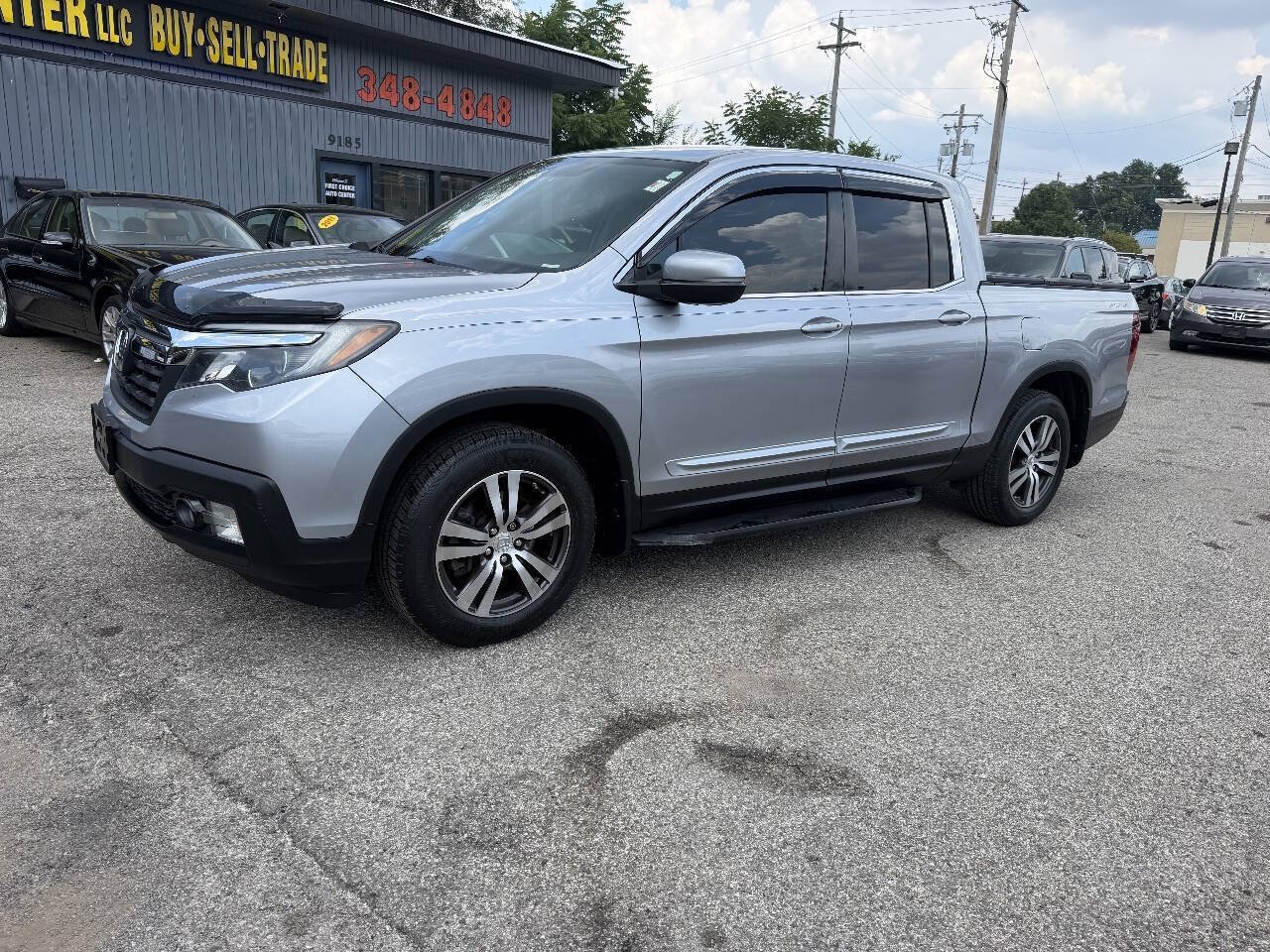 Used 2017 Honda Ridgeline RTS image 1