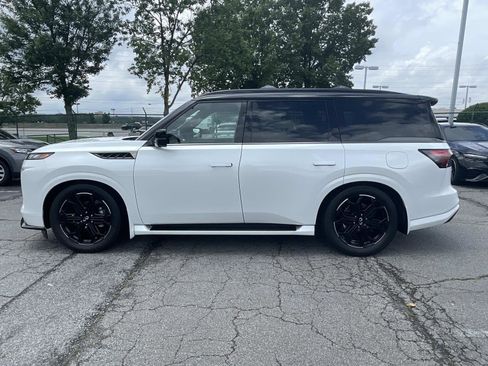 Certified 2026 INFINITI QX80 4WD w/ Sport Exterior Package image 2