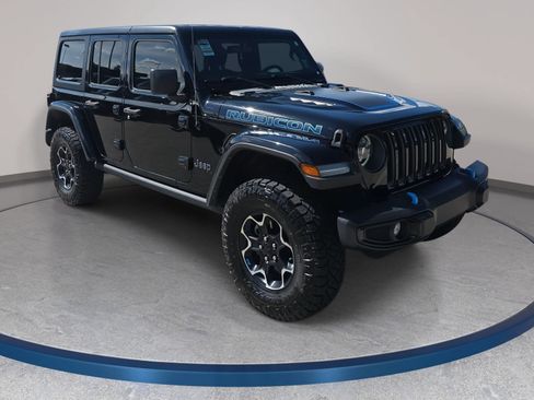 Used 2023 Jeep Wrangler Unlimited Rubicon 4xe AWD/4WD image 3