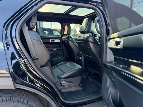 Used 2020 Ford Explorer ST w/ ST Street Pack AWD/4WD image 12