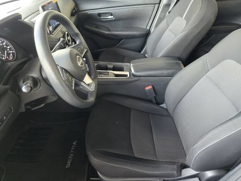 Used 2025 Nissan Sentra SV FWD image 16