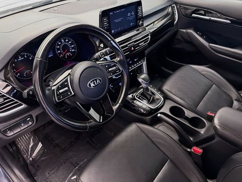 Used 2021 Kia Seltos EX AWD/4WD image 7