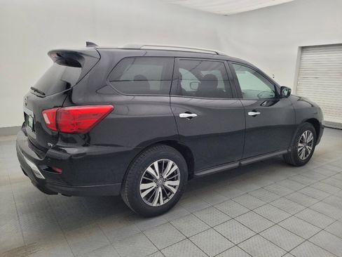 Used 2020 Nissan Pathfinder SV image 10