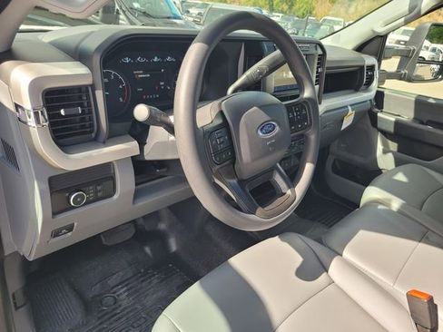 New 2024 Ford F550 2WD Crew Cab Super Duty image 20