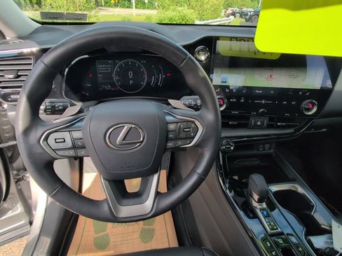 Used 2025 Lexus NX 350 AWD w/ Accessory Package (2T) image 27