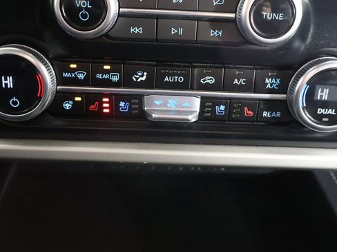 Used 2024 Ford Expedition Max XLT AWD/4WD image 49