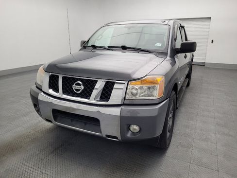 Used 2015 Nissan Titan SV w/ SV Value Truck Package image 15