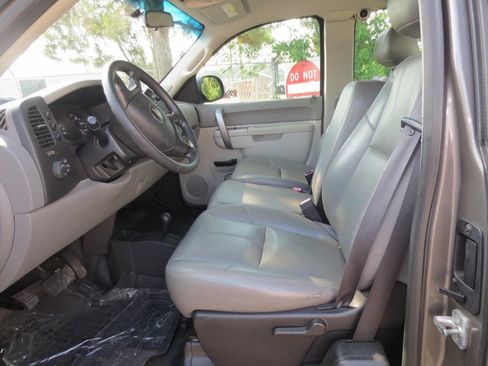 Used 2012 Chevrolet Silverado 1500 W/T image 8