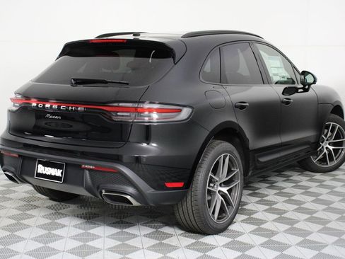 New 2026 Porsche Macan image 7